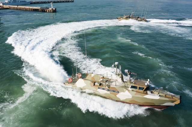 Гроза диверсантов: ВМФ России провёл учения с использованием катера проекта 03160 «Раптор»