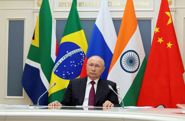 «Переосмыслить глобальные отношения»: президент Аргентины поддержал предложения Путина по улучшению связей внутри БРИКС
