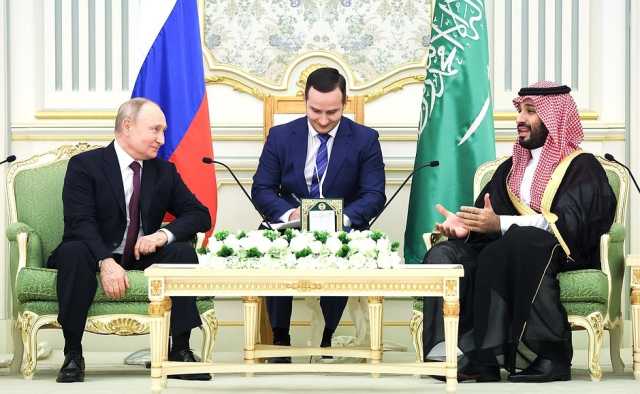 «Отношения вышли на беспрецедентно высокий уровень»: как прошли рабочие визиты Путина в ОАЭ и Саудовскую Аравию