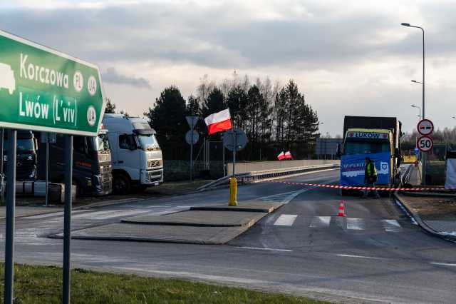 «Растущее недовольство»: как развивается транспортный кризис на границе Украины с Польшей и Словакией