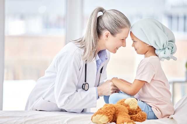 «Каждый заболевший раком ребёнок должен быть вылечен»: врач рассказал о борьбе с онкологией в России