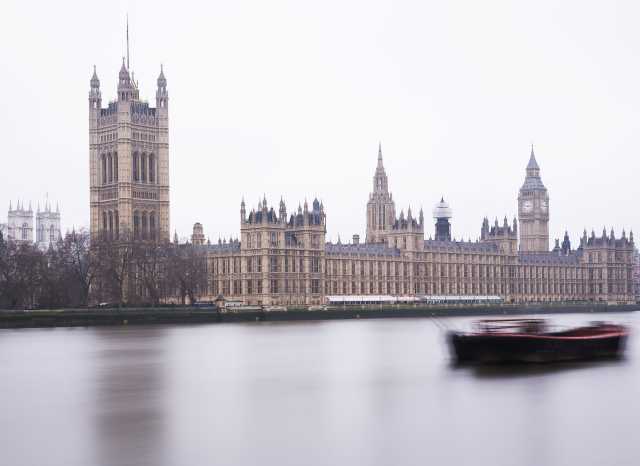 Дефицит ресурсов и потенциала: в британском парламенте заявили, что страна не смогла бы в одиночку воевать с Россией
