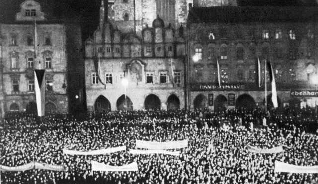 «Направить агрессию Гитлера в сторону СССР»: как нацисты захватили Чехословакию
