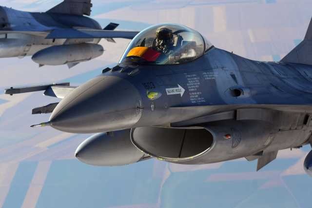 «Шаг в сторону эскалации»: Запад намерен начать поставку истребителей F-16 на Украину этим летом