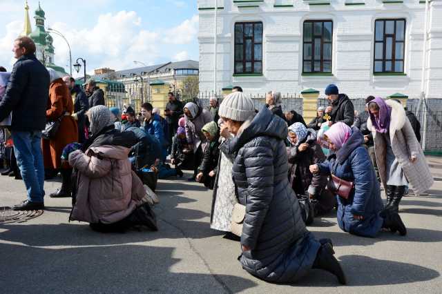 «Фактически объявлена вне закона»: к чему может привести запрет Киевом Украинской православной церкви