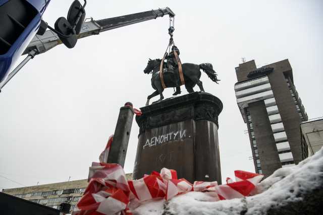 «Рождён для партизанской войны»: как красный командир Николай Щорс освобождал Украину от петлюровцев